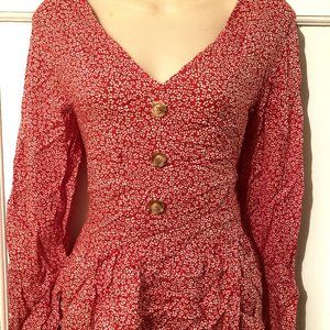 SUCREFAS Women's Red & White Floral LSl Flowy Top ~ Sz S ~ NWT!